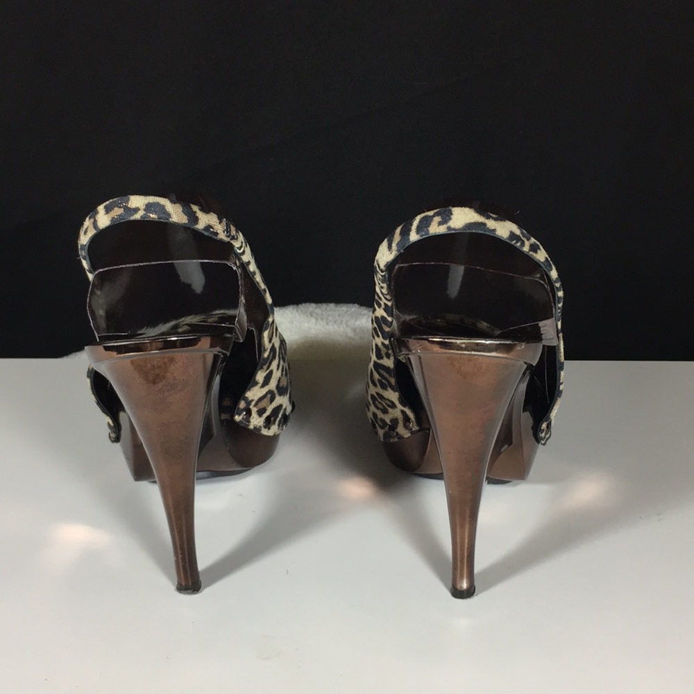 MARCIANO , Size 8 M , 9  , Leopard Color, Sandal . - Picture 3 of 8